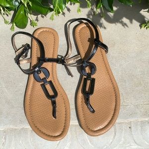 BCBGeneration black sandals